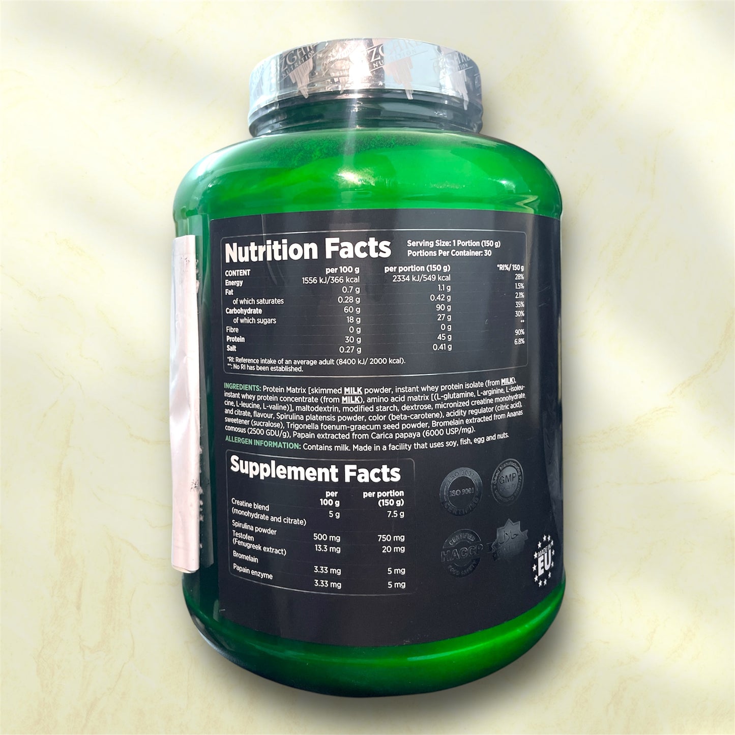 Azgard Hulk Mass Extreme is a high-calorie mass gainer supplement designed to support individuals aiming to increase muscle mass and overall body weight.